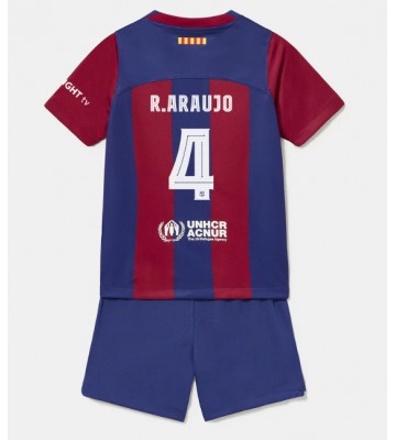 Barcelona Ronald Araujo #4 Hjemmebanesæt Børn 2023-24 Kort ærmer (+ korte bukser)